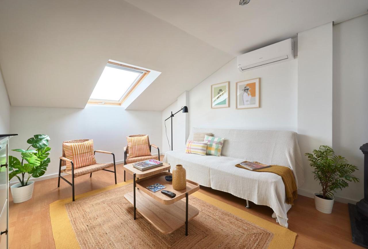 Bright Apt W Balcony, Ac, Parking, By Timecooler Lisbon Luaran gambar