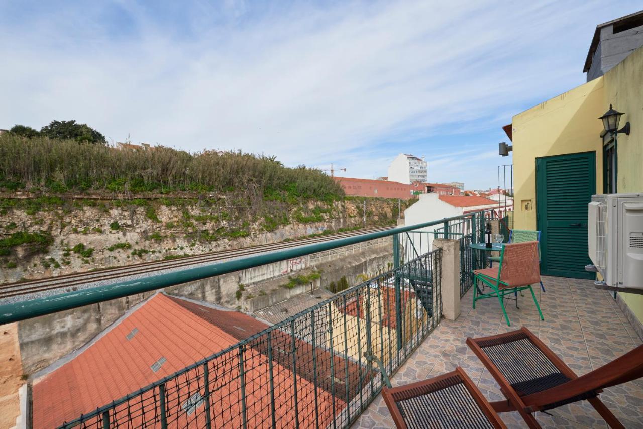 Bright Apt W Balcony, Ac, Parking, By Timecooler Lisbon Luaran gambar
