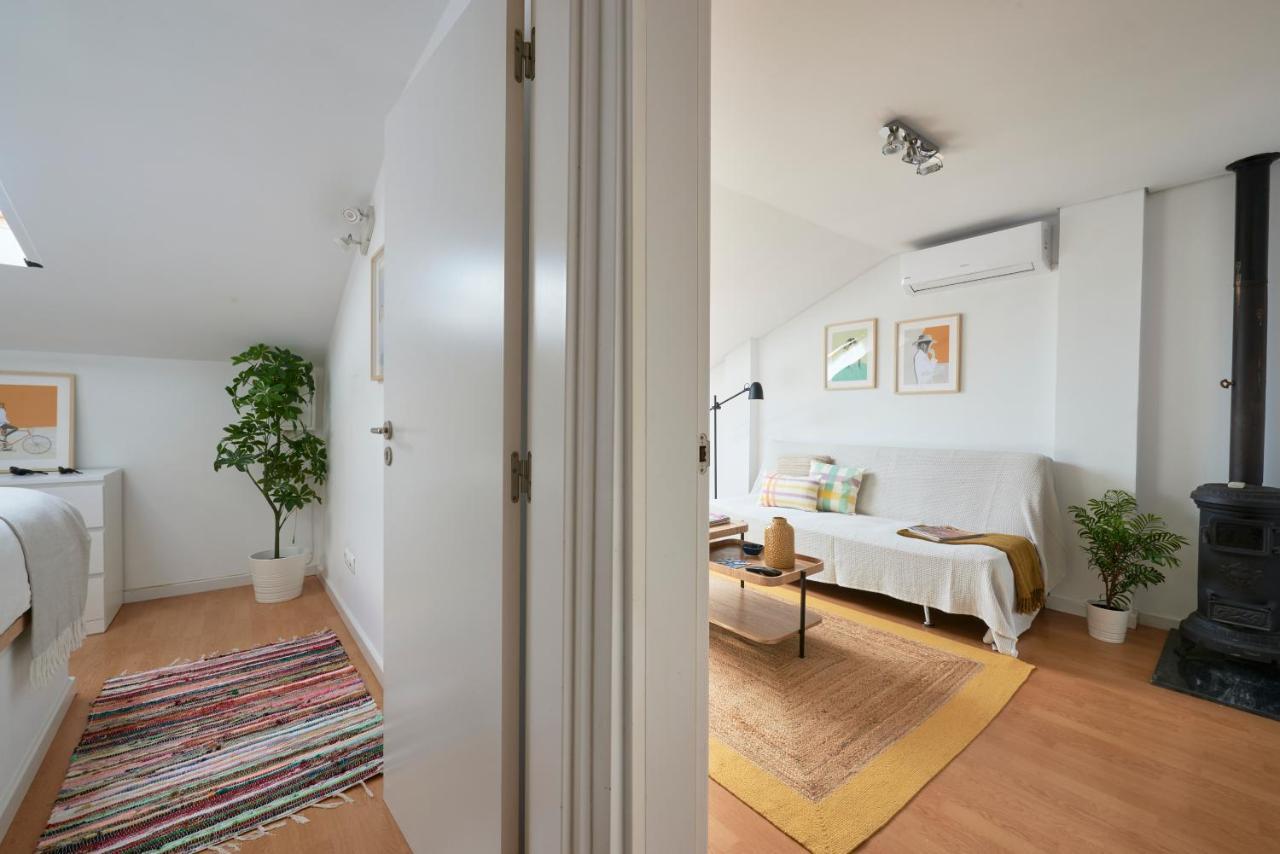 Bright Apt W Balcony, Ac, Parking, By Timecooler Lisbon Luaran gambar