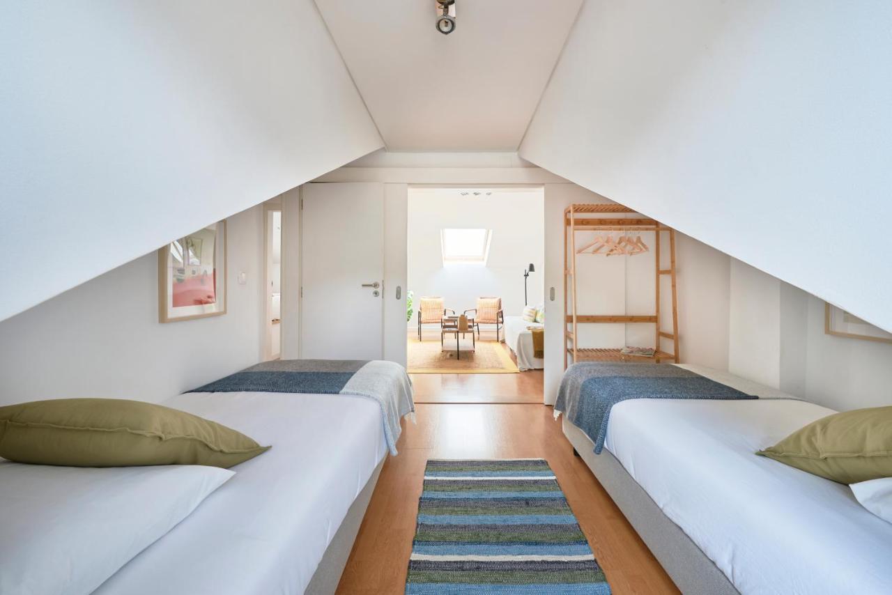 Bright Apt W Balcony, Ac, Parking, By Timecooler Lisbon Luaran gambar